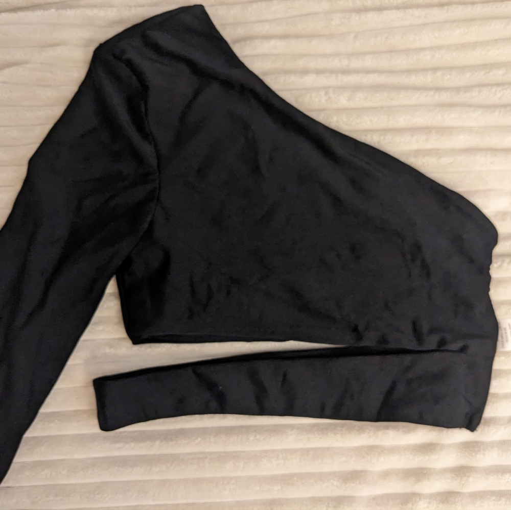 REVOLVE One-Shoulder Black Crop Top